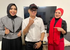 Kolaborasi Penyanyi...