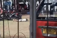 Niat Usir Monyet, Juru...