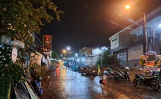 Bus Masuk Jurang Tewaskan...