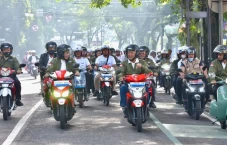Ratusan Motor Listrik...