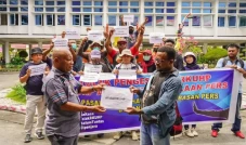 Komunitas Jurnalis Papua...