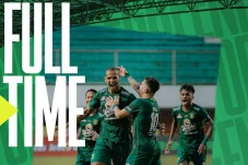 Hasil Persebaya vs Barito...