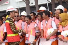 Komunitas Tukang Dukung...