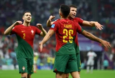 Portugal vs Swiss: Goncalo...