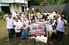 Komunitas Sopir Truk...