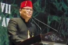 Eki Pitung Senang Dua...