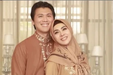 Tepis Isu Rumah Tangganya...