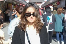 Marsha Aruan Berduka,...