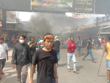 Mencekam! Relokasi Pasar...