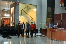 KPK Tahan Hakim MA Gazalba...
