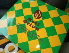 5 Tempat Oleh-oleh di...