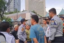 Dishub Akan Tertibkan...