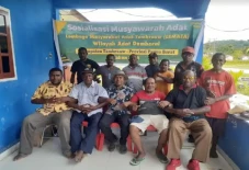 Warga Tambrauw Papua...