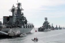 Rusia Halau Serangan...