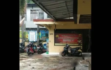Bom Bunuh Diri Rusak...