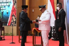 Mendagri Resmikan Provinsi...