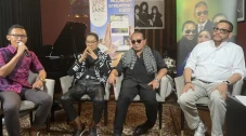 4 Musisi Legendaris...