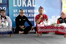Lestarikan Budaya Sunda,...