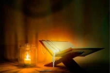 Surat Al-Mulk Ayat 21:...