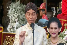Jokowi Lega Kaesang...