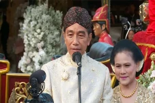 Soal Cucu, Jokowi dan...