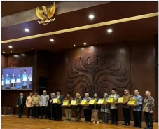Universitas Indonesia...