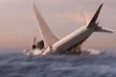 Pakar: Pilot Sengaja...