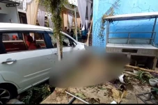 Wanita di Bekasi Tewas...