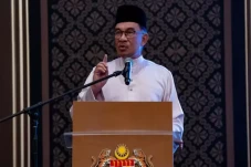 Anwar Ibrahim Yakin...