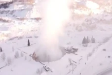 Rusia Buka Resor Ski...