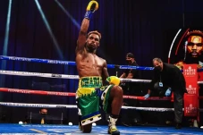 Jermell Charlo Pede...