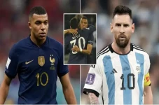 Lionel Messi vs Kylian...