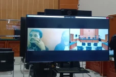 Roy Suryo Keberatan...