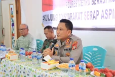 Polisi Intip Kos-kosan...