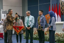 Cegah Korupsi, KPK Tempatkan...