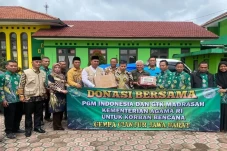 Bantu Guru Terdampak...
