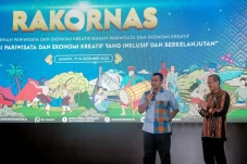 Ekonomi Menggeliat Berkat...