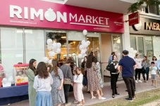 UEA Buka Supermarket...