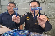 Pengiriman 403 Ribu...