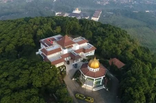Perayaan Malam Tahun...