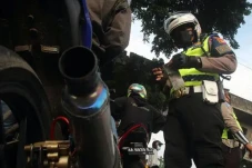 Polisi Bakal Tilang...
