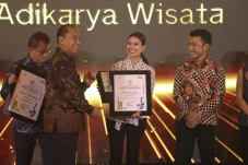 Melalui Jakarta Tourism...