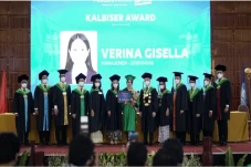 Kalbis Institute Wisuda...