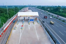 Mulai Senin Depan, Jasa...