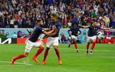 Prancis Kalahkan Argentina...