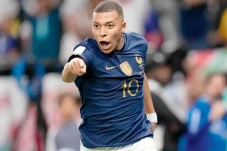 Kylian Mbappe Cetak...