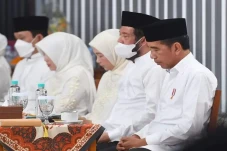 Jokowi Gelar Pengajian...