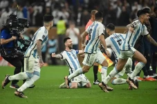 Luar Biasa! Argentina...