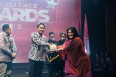 Raih Perhumas PR Excellence...