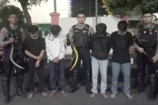 Mau Tawuran, Empat Remaja...